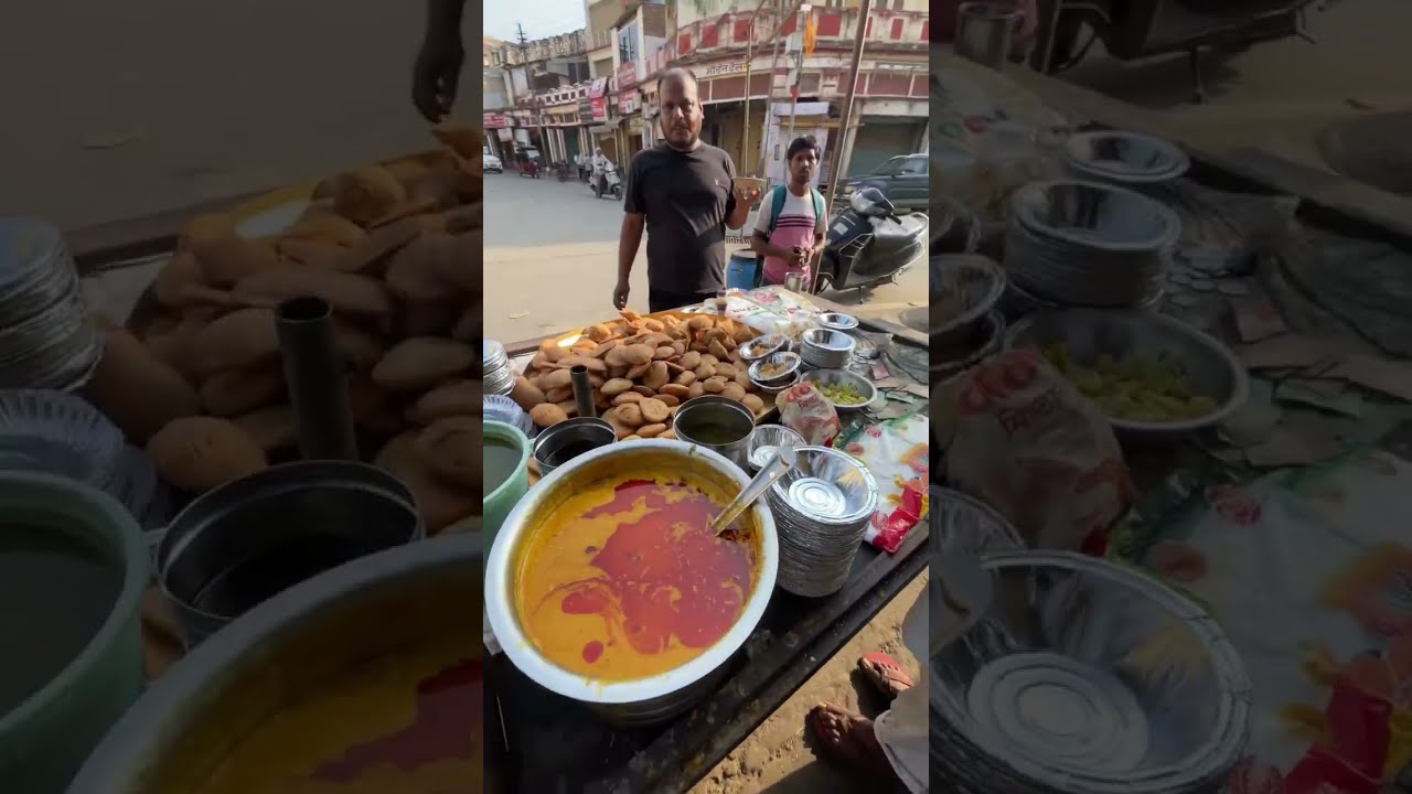 अलवर के सबसे फेमस कड़ी कचौरी की दुकान, तीसरी पीढी कर रही है काम, Famous Kadi Kachori Shop In Alwar