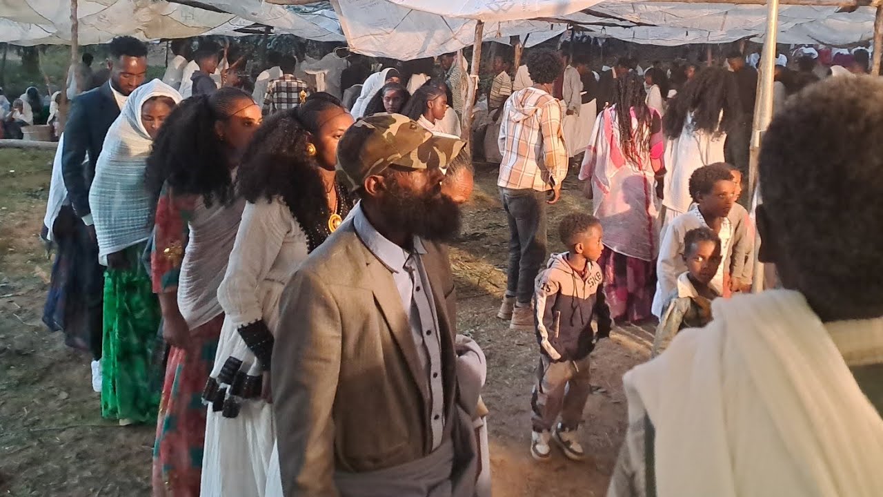 ክራሪስት ፅጌሂወት ኪዳነ ምስ ወለዲ#habesha #duet #tigraynews #yonasmaynas 