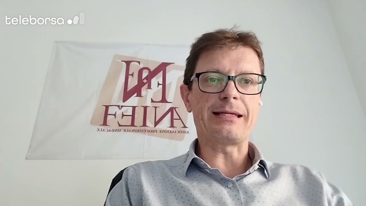 Rinnovo contratto scuola: da gennaio 80 euro in più di aumento e 1850 di arretrati