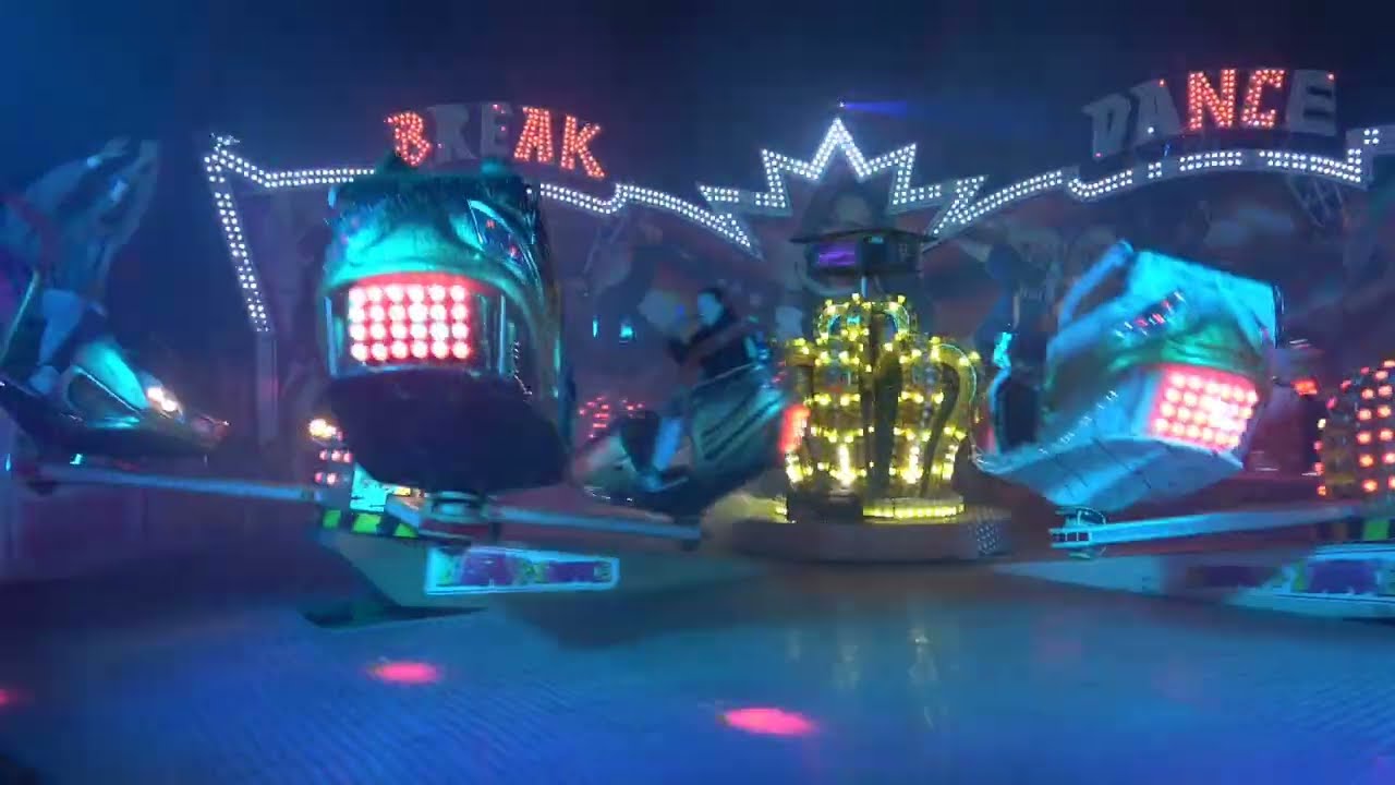 Kravařský odpust 2025 - Break dance off-ride 
