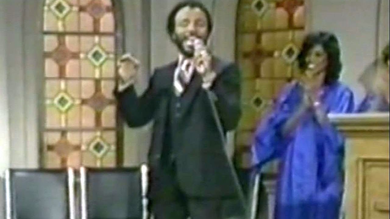 Andraé Crouch's 1982 Sitcom Performance of 