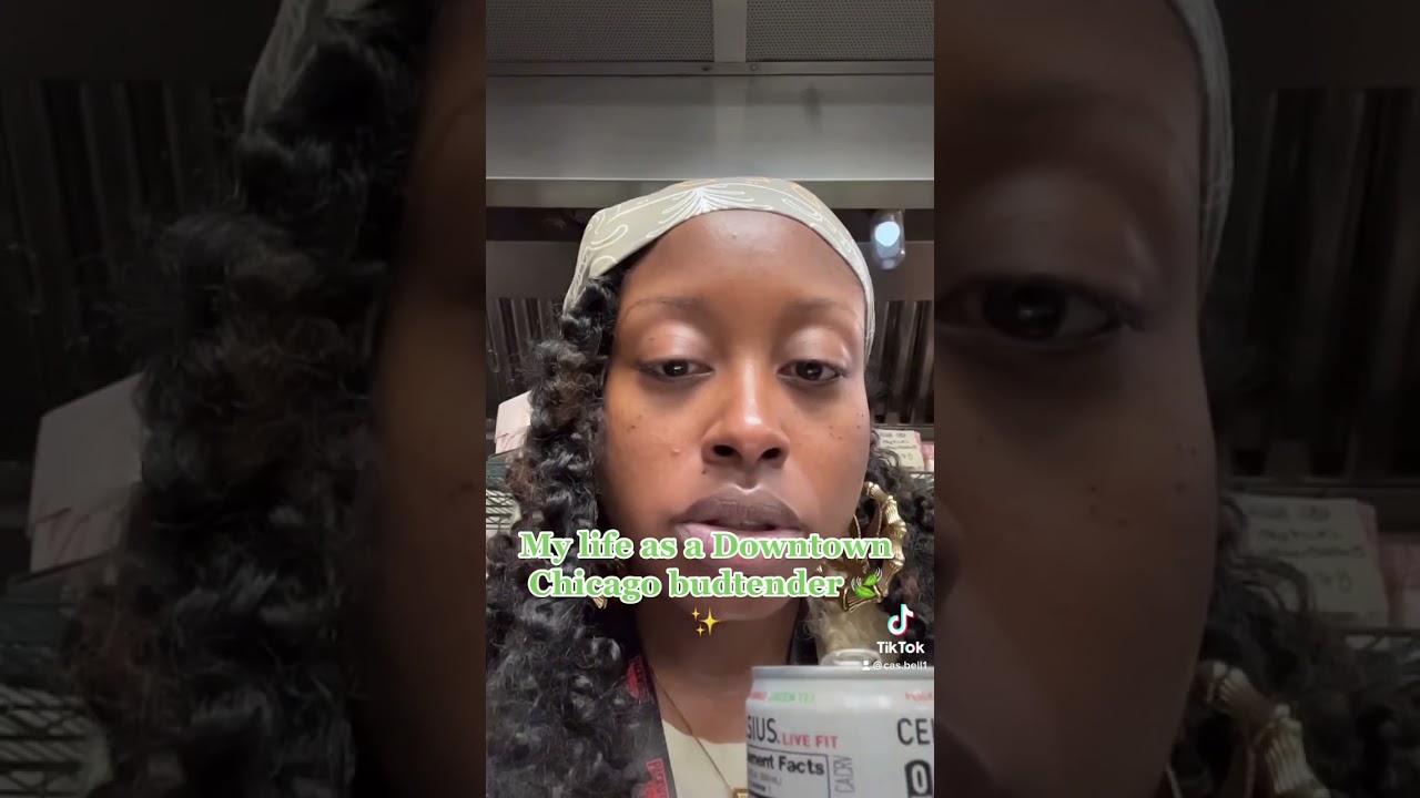 POV: My life as a Downtown Chicago Budtender 🍃💨 #shorts #budtender #cannabis
