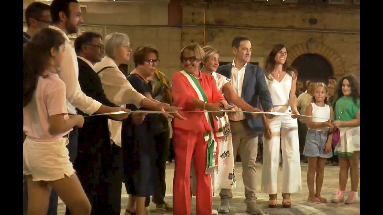 Inaugurazione del nuovo selciato della piazza 