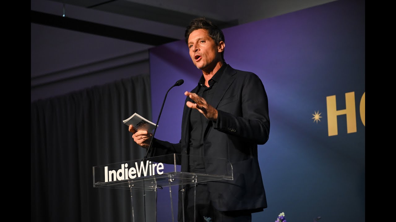 Simon Rex’s Hilarious Roast of Hollywood Chaos Opens IndieWire Honors 2024 | Full Monologue