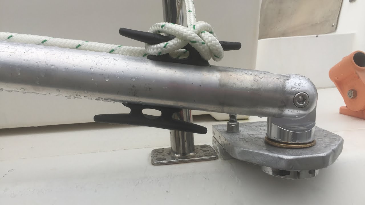 Flopper Stoppers on Chicory a 46 Nordhavn