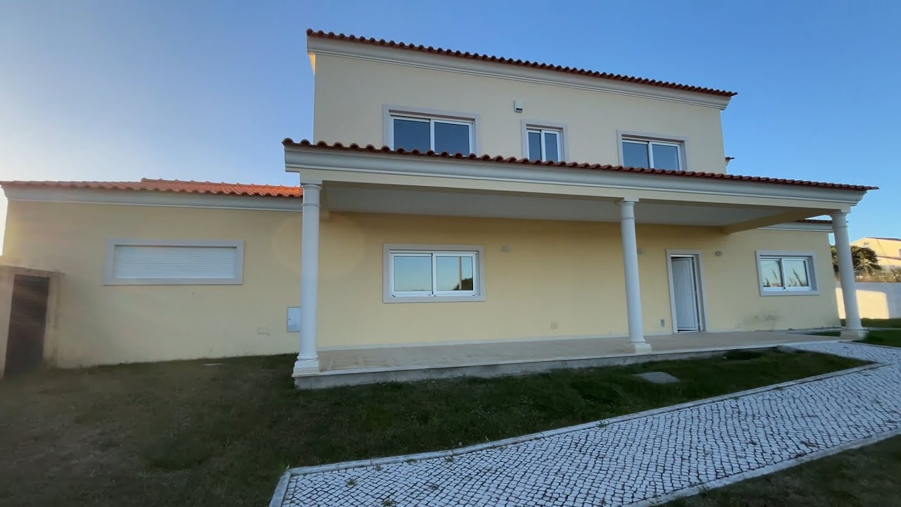 Grande moradia T5 com 4 suítes! Entre a cidade e a praia em Caldas da Rainha (Figueira da Foz) 570k