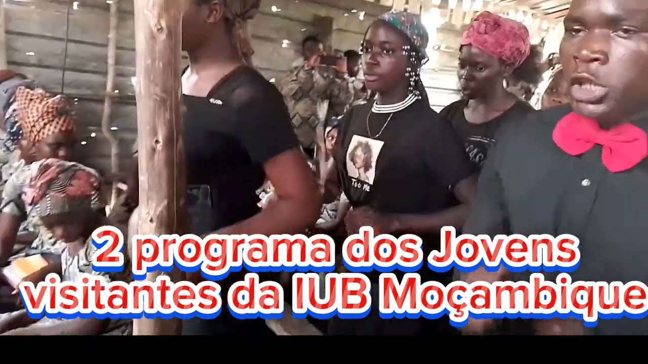 Jovens da IUBM visitando Jovens da IECM Beira Inhamizua