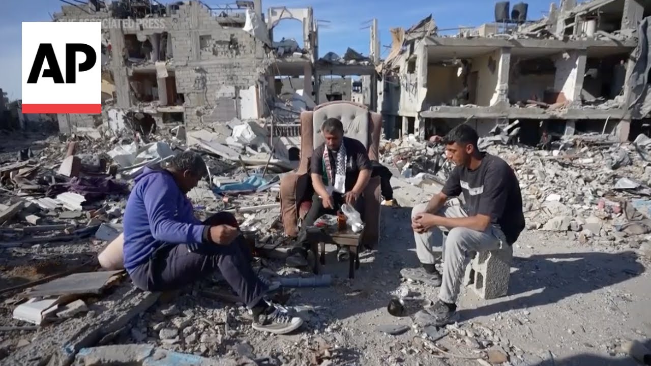 Palestinians hesitate to leave shelters to return to rubble