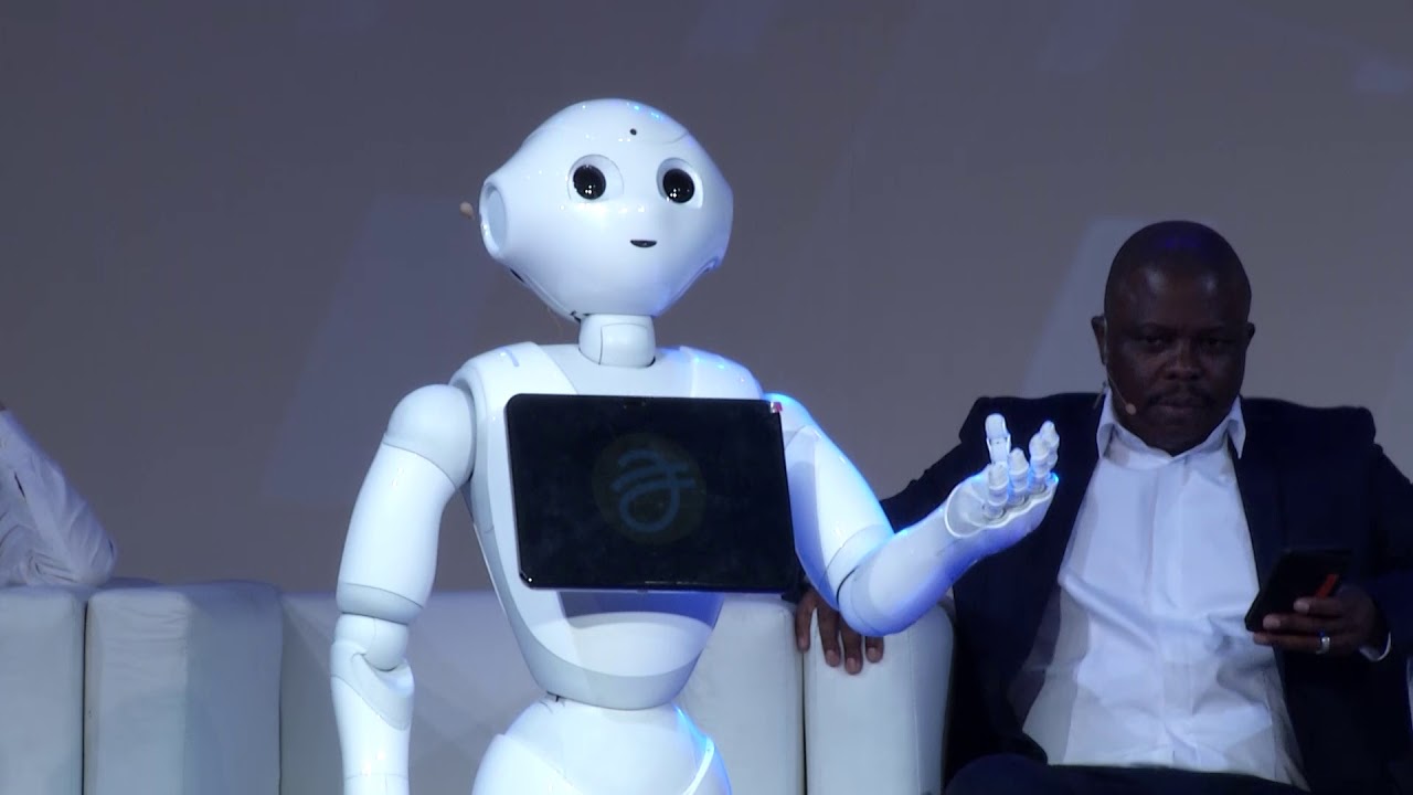 Pepper Robot  address at Tomorrow's Leaders Convention 2018