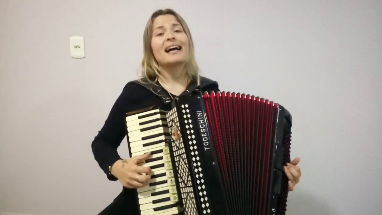 Serrano Cantor - interpreta&ccedil;&atilde;o Liriane Afonso