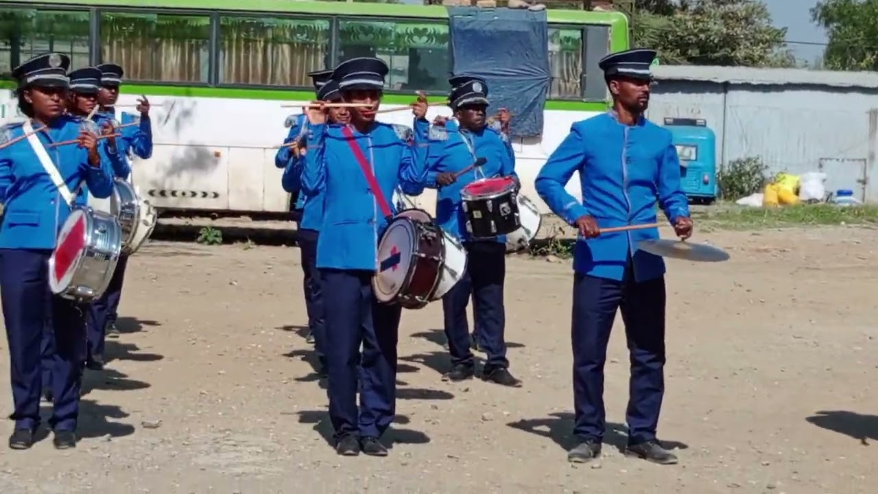 ፖሊስ ማርሽ ባንድ ክልል ትግራይ ዝገርም ዘርአይዎ ምርኢታት🎺🎺💥Police marsh band Tigray💥🎺🎺