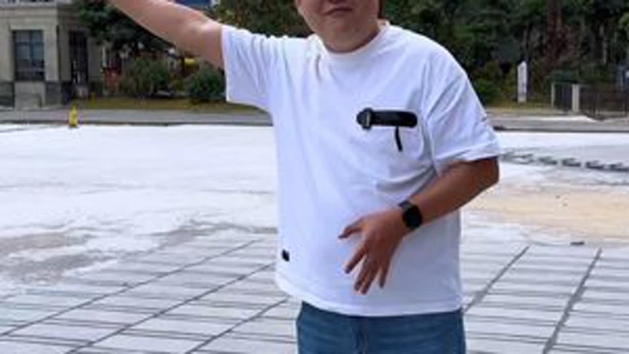 湛江发展肉眼可见地变好， 向着一线城市全力迈进，相信指日可待！#湛江