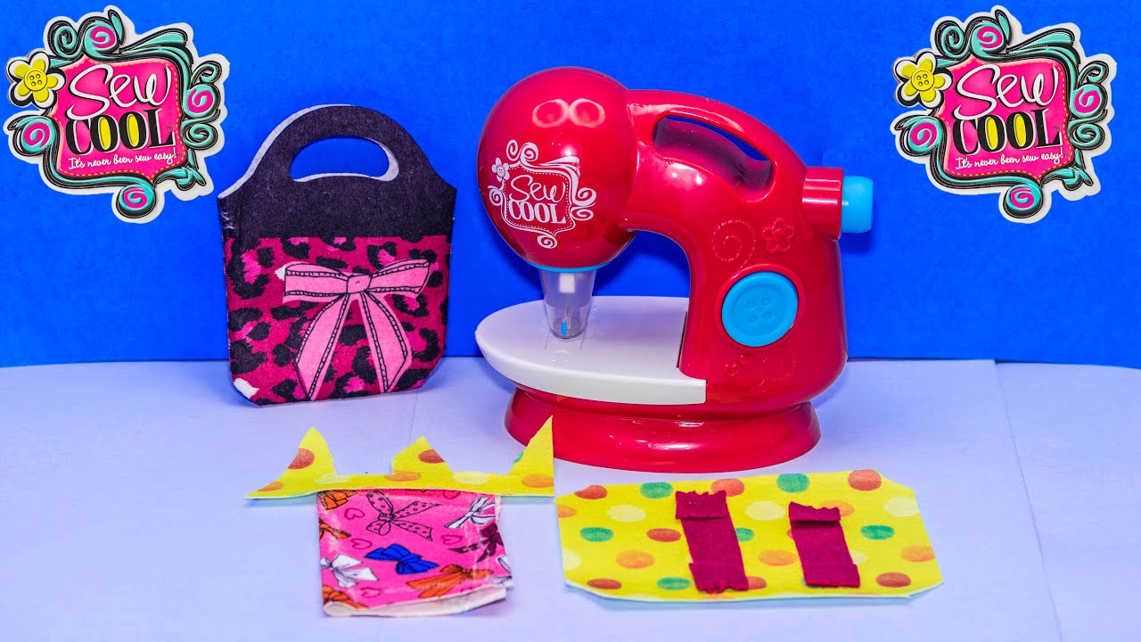 SEW COOL SEWING MACHINE with Surprise Shopkins and Funny Piig Sew Cool Video Toy Unboxing