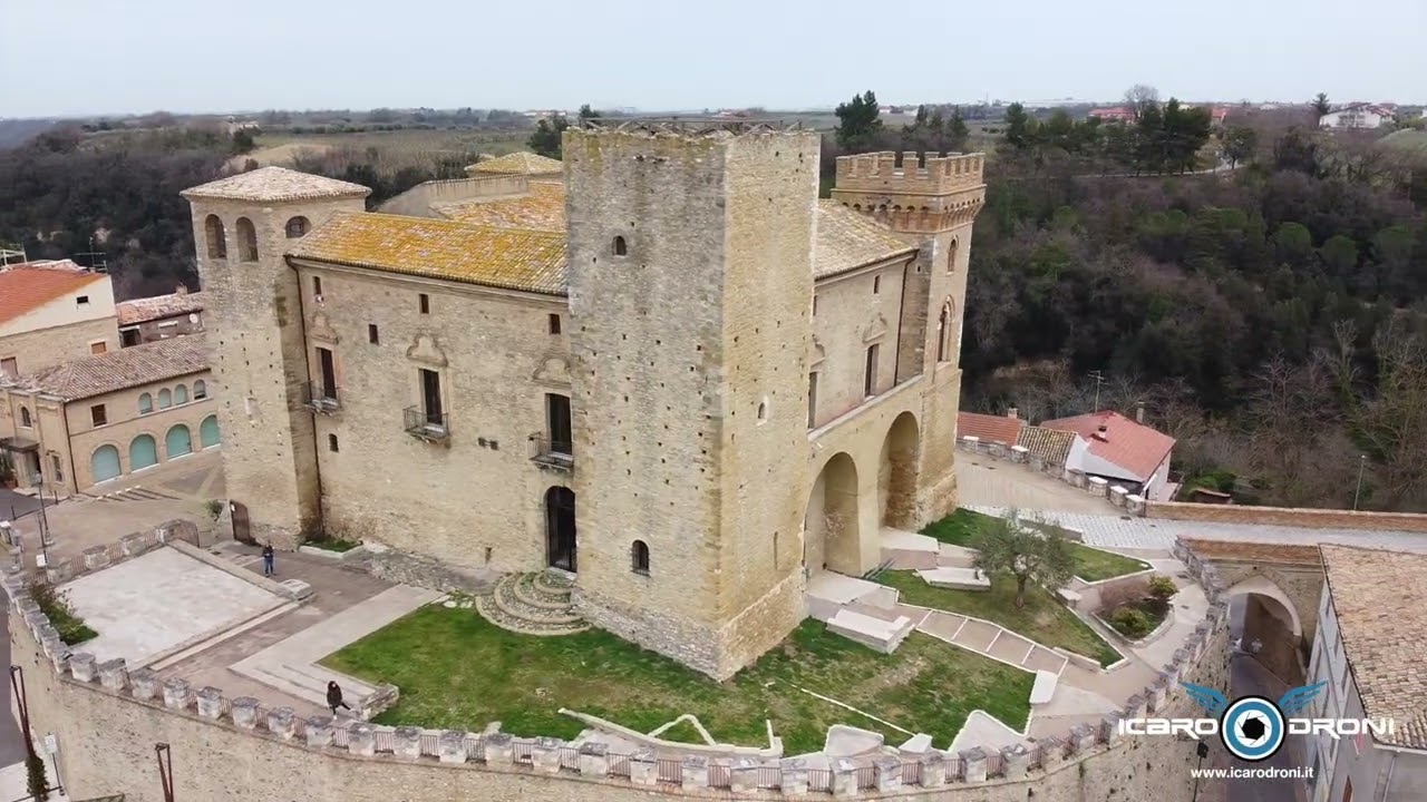 Abruzzo, Terra d'incanto by Icaro Droni