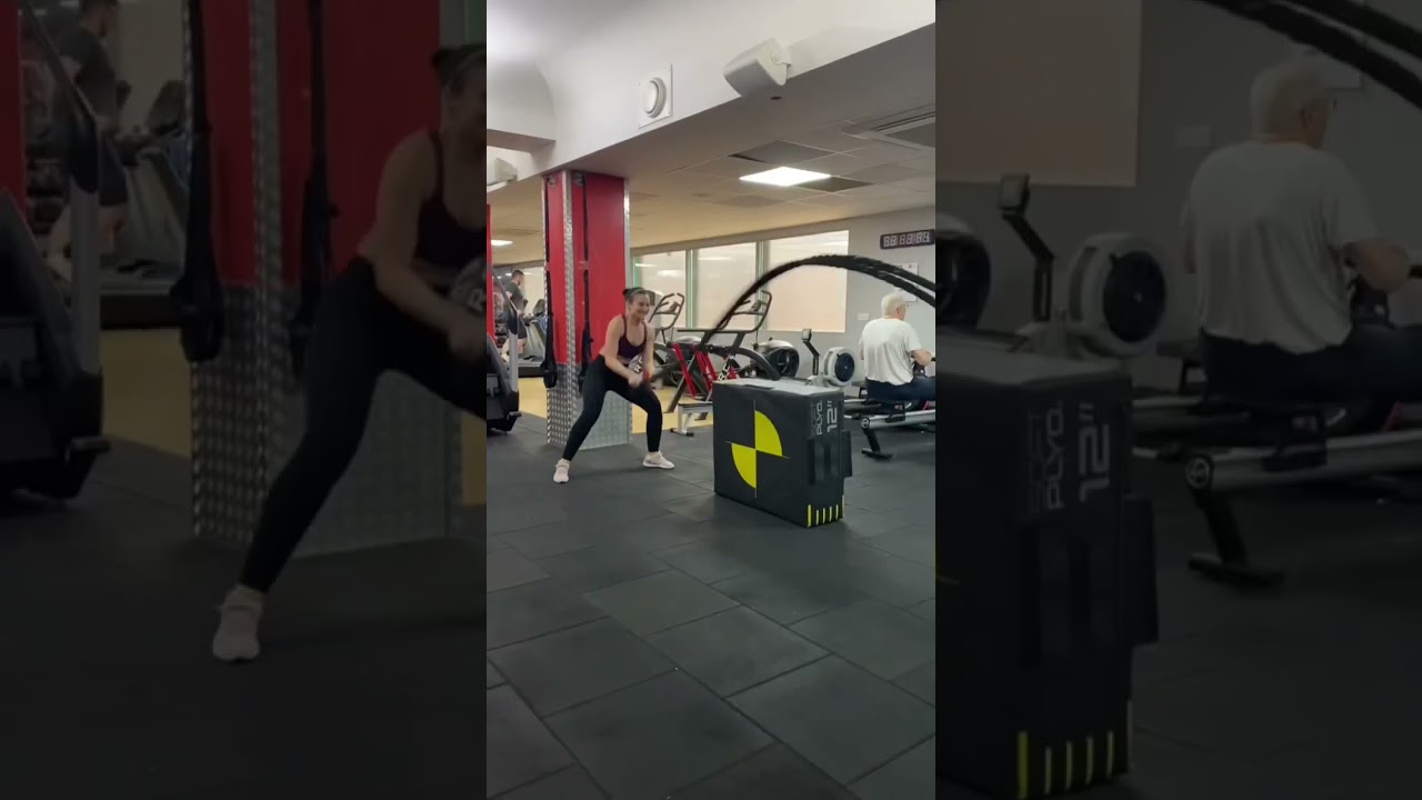 💥BATTLE ROPE ATTACK💥- Are you using the battle ropes? Give these moves a try💪
