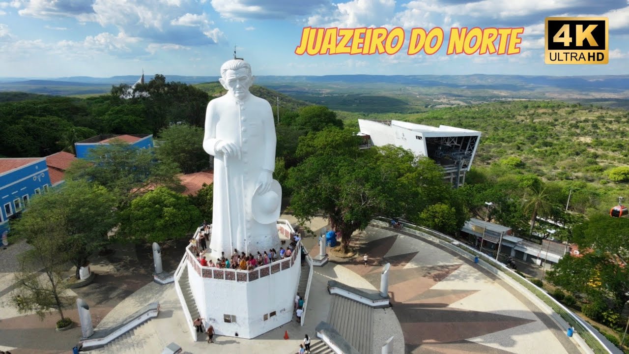 [4K] Drone sobe a Colina em Juazeiro do Norte