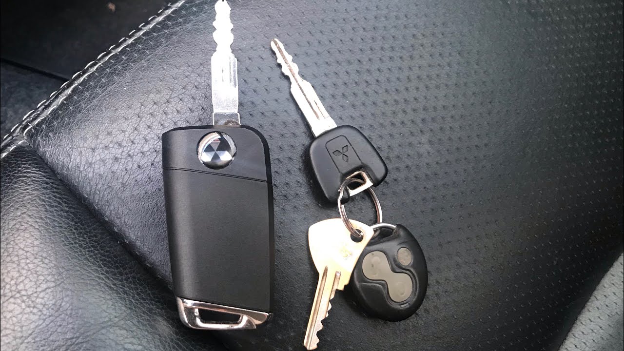 Troca da chave da mit Pajero TR4 por chave canivete. CORTE DA LAMINA E PROGRAMAÇÃO CONTROLE