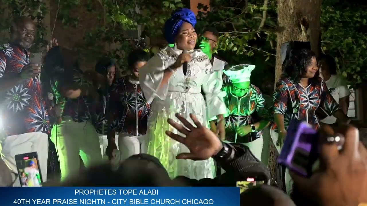 TOPE ALABI & PROPHETES BISI ALAWIYE ALUKO At  Cherubim and Seraphim Movement Church   City Bible Chu
