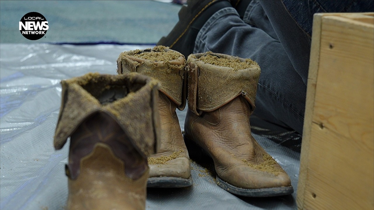 San Juan College Hosts Traditional Navajo Shoe Game