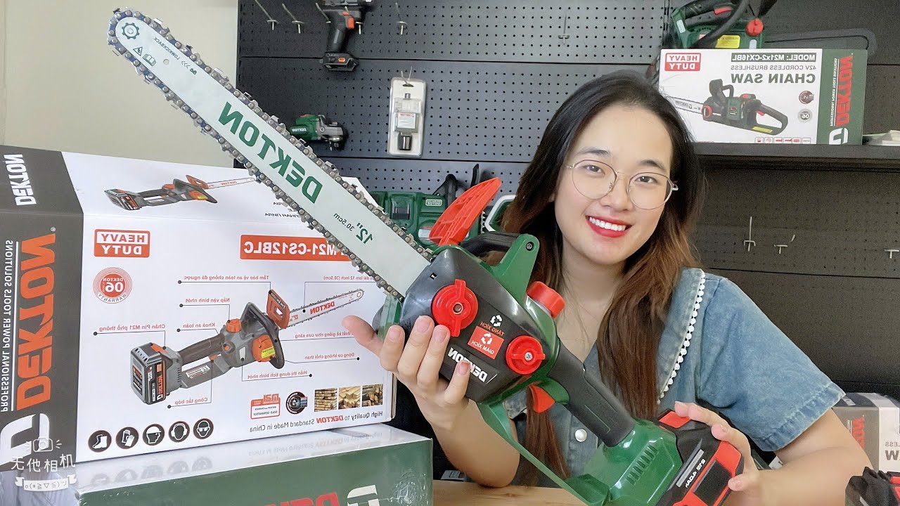Cưa xích pin M21-CS12BLC ~ NHỎ GỌN MÀ CỰC KHỎE