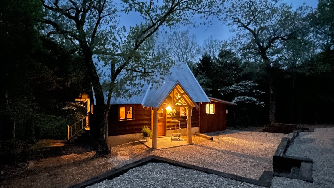 Final Walk Through Tour of The Ozark Mountain Cabin