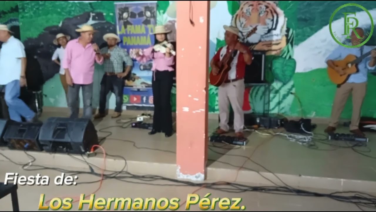 TORRENTE DE MESANO-Fiestade los Hermanos Pérez en la casa del pueblo de Calobre 
