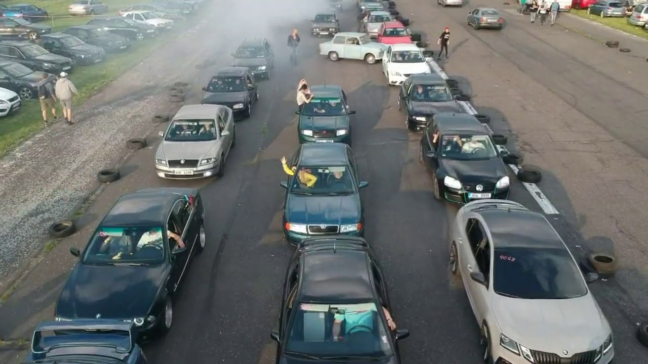 CarWars 2019 - Panenký Týnec, dron video, noční jízdy, sprint, drift, FOTO..
