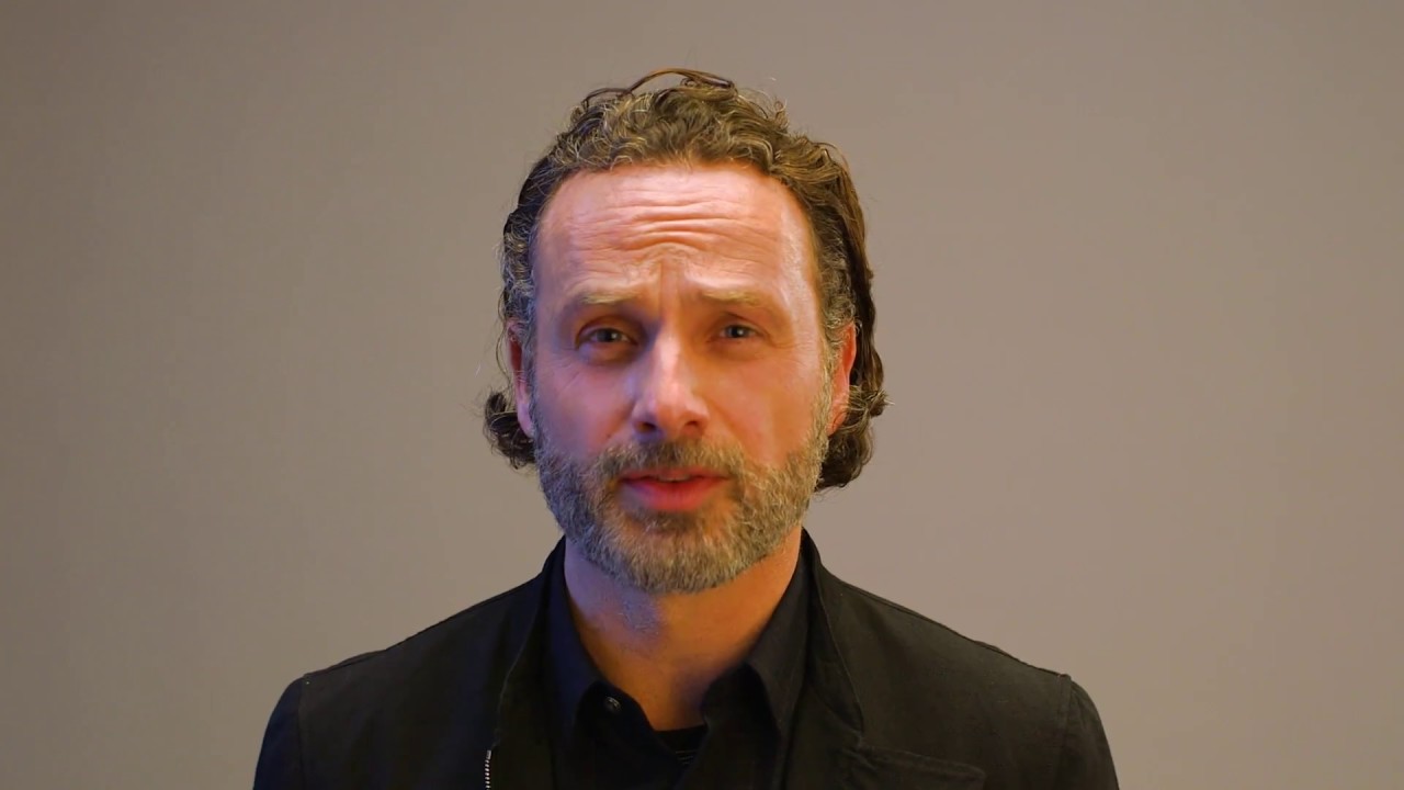 Who was Andrew Lincoln's first love? Hear the story & more from the cast of Love Actually