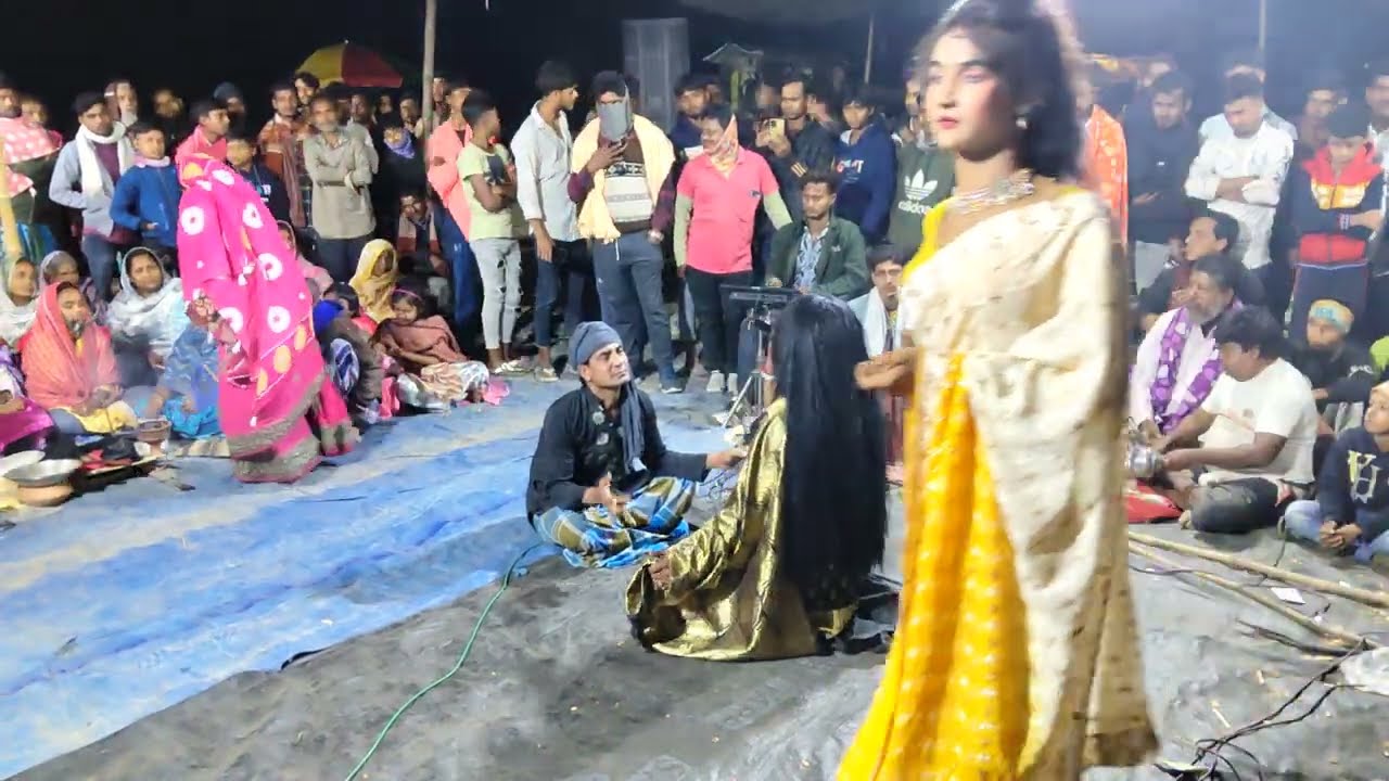 ekdil gaan দেখুন সাকিনা কেমন করে মুর্শিদ সেবা দিচ্ছে 9134945597 like comment subscribe 