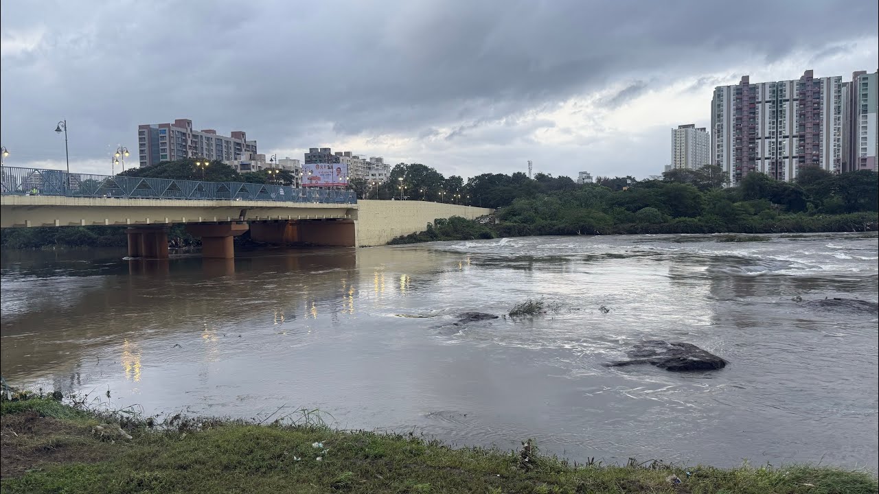 Pune Mula Mutha Water Flow From Khadakwasla 😱😱😱😱