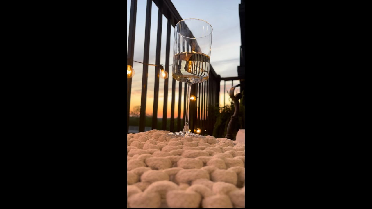 UPTOWN CHARLOTTE NC VS DOWNTOWN | CHARLOTTE NC AT NIGHT | TOURING UPTOWN #SHORTS