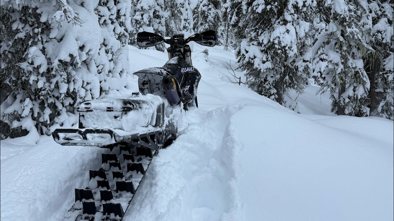 Breaking in the new Yamaha MTN Top in Blue River BC