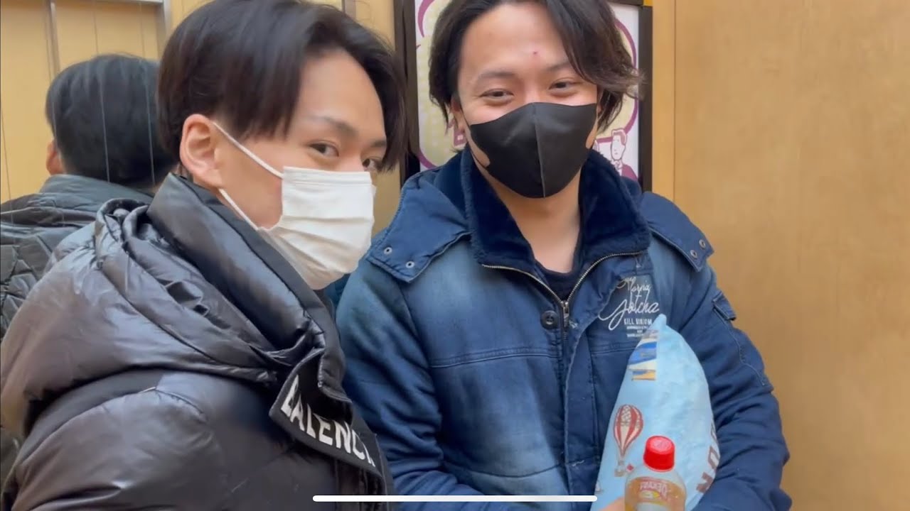 藤間歩と若座長のデート　AEON 映画　カラオケ　ゲーム