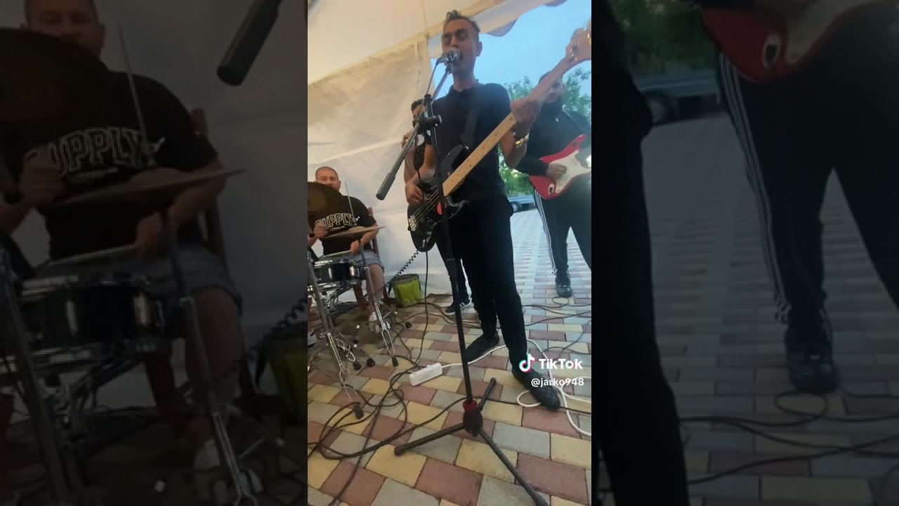 Skrillex Band-  Pavlovce mix stare hity