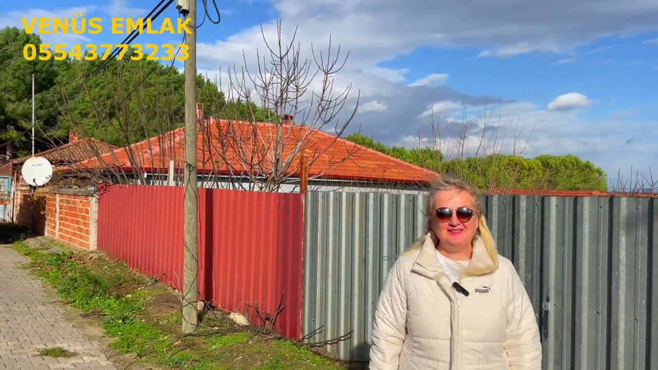 BALIKESİR MANYAS BÖRÜLCEAĞAÇ 950 M2 İÇİNDE MÜSTAKİL BAHÇELİ EV