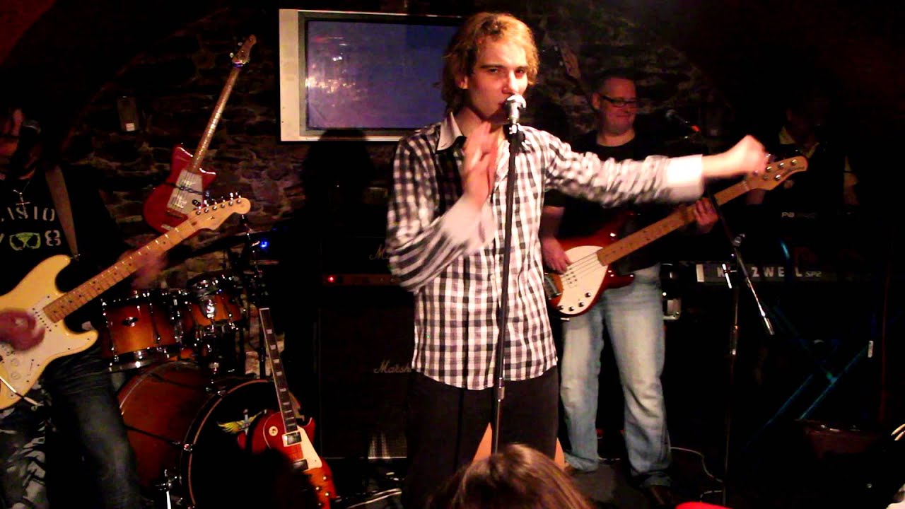 Bon Jovi Revival - Slapevlahera Radovan, Cinematic Cafe, Kosice, 2013 04 06