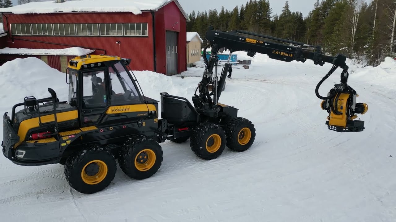 Open house in Ponsse workshop Åsele