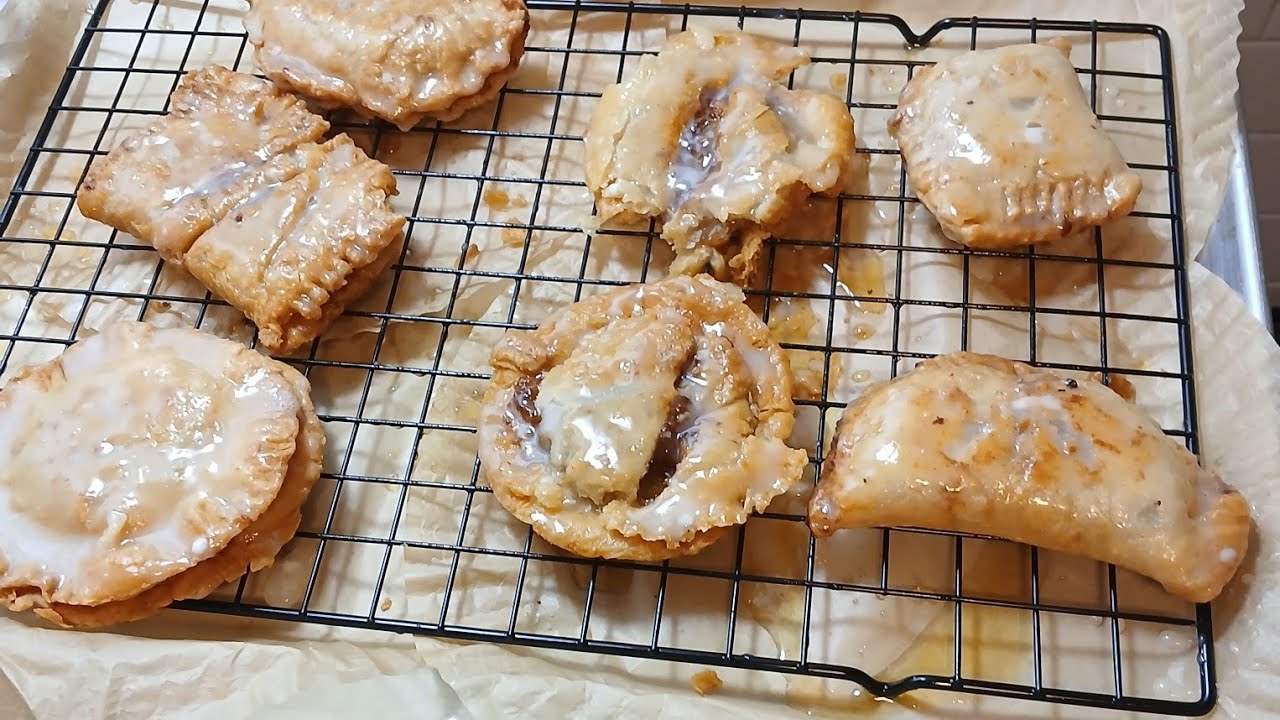 Homemade Fried Peach Cobbler Hand Pies  🍑  🥧 ( Empanadas) Part 2|Delicious | Sweet Treats |Too Good 