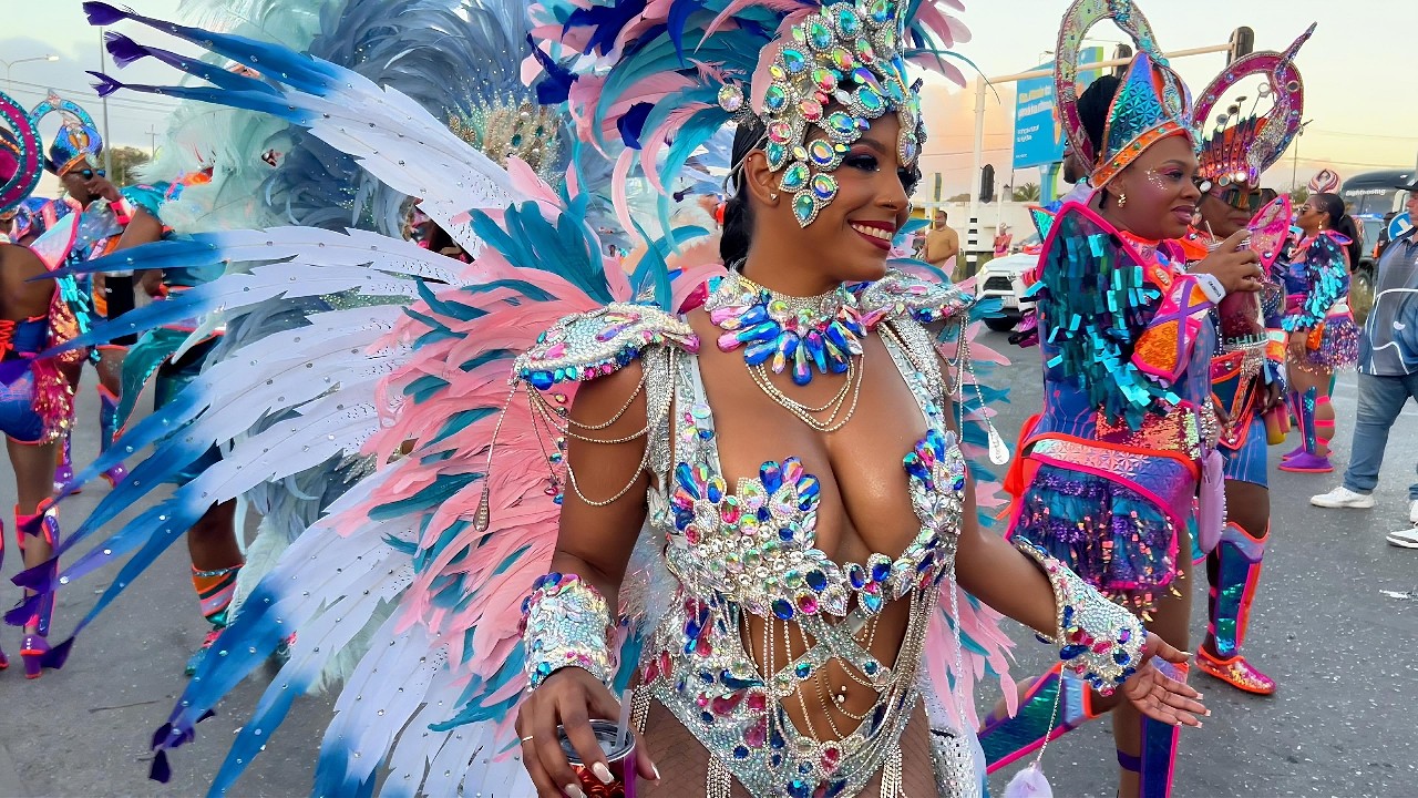 Curaçao Carnaval 2026 Farewell Parade | Marcha di Despedida Close Up & Highlights