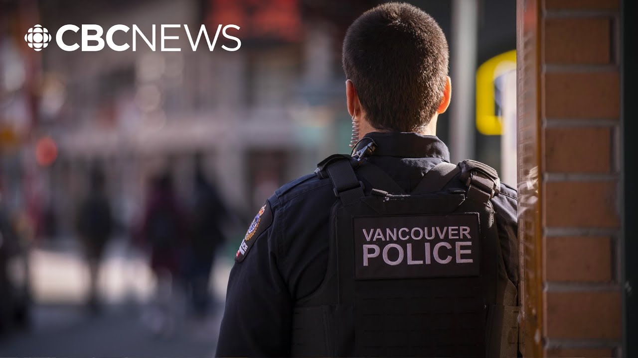 Man charged after 2 Vancouver police officers set on fire