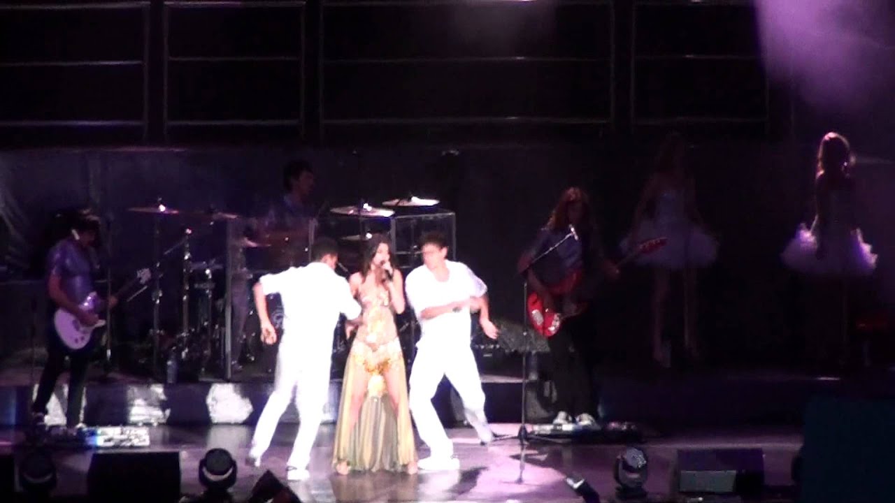 Selena Gomez - We Own the Night Tour 2011 A Year Without Rain.