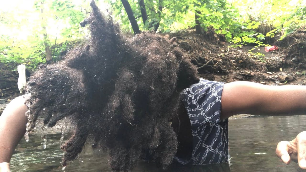 Cleansing Freeform Locs in Freshwater