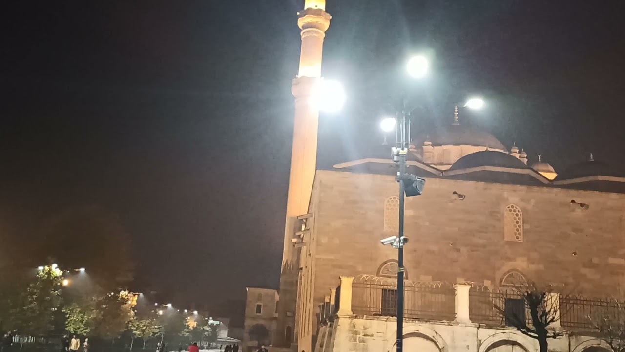 Fatih Camii Müezzini Numan DUYGU Yatsı Ezanı 08.11.2021