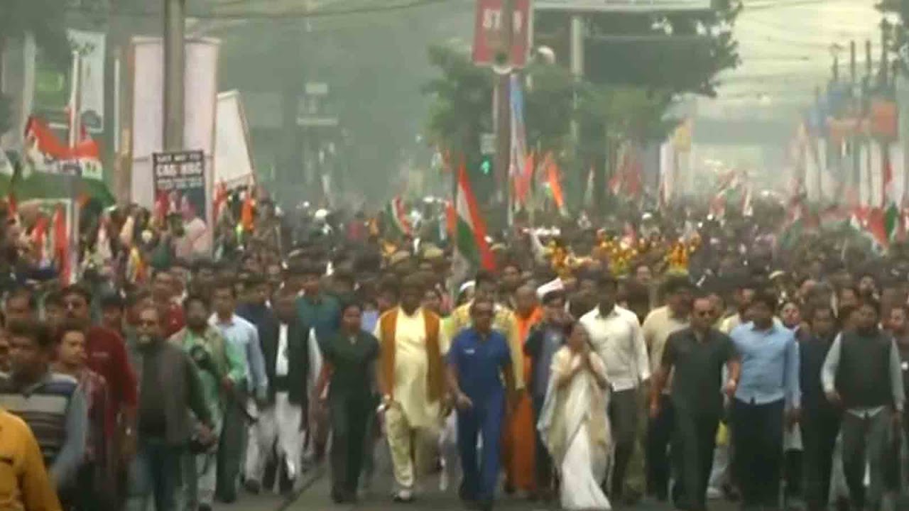 Mamata Banerjee continues fight against CAA, leads another protest march in Kolkata