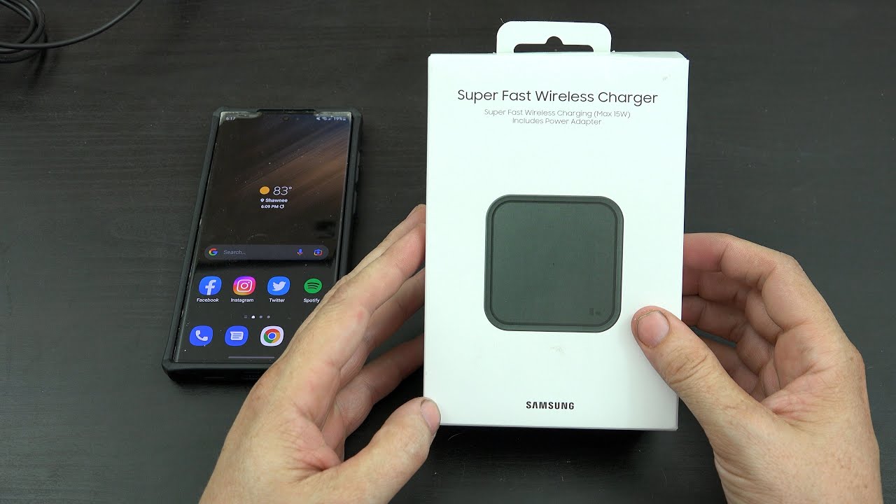 Сверхбыстрая беспроводная зарядная панель SAMSUNG 15 Вт для телефонов и устройств Galaxy