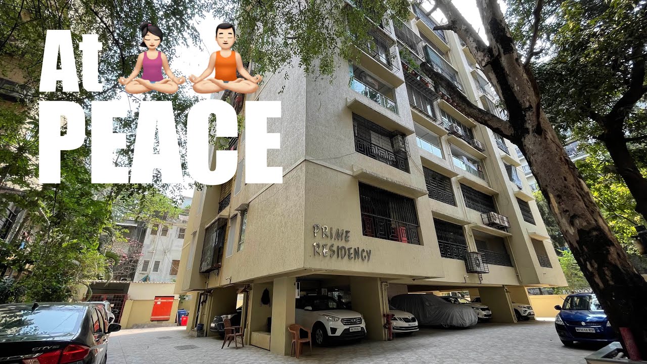 3 BHK flat for sale in Khar West, QUIET Corner, MANY Balconies