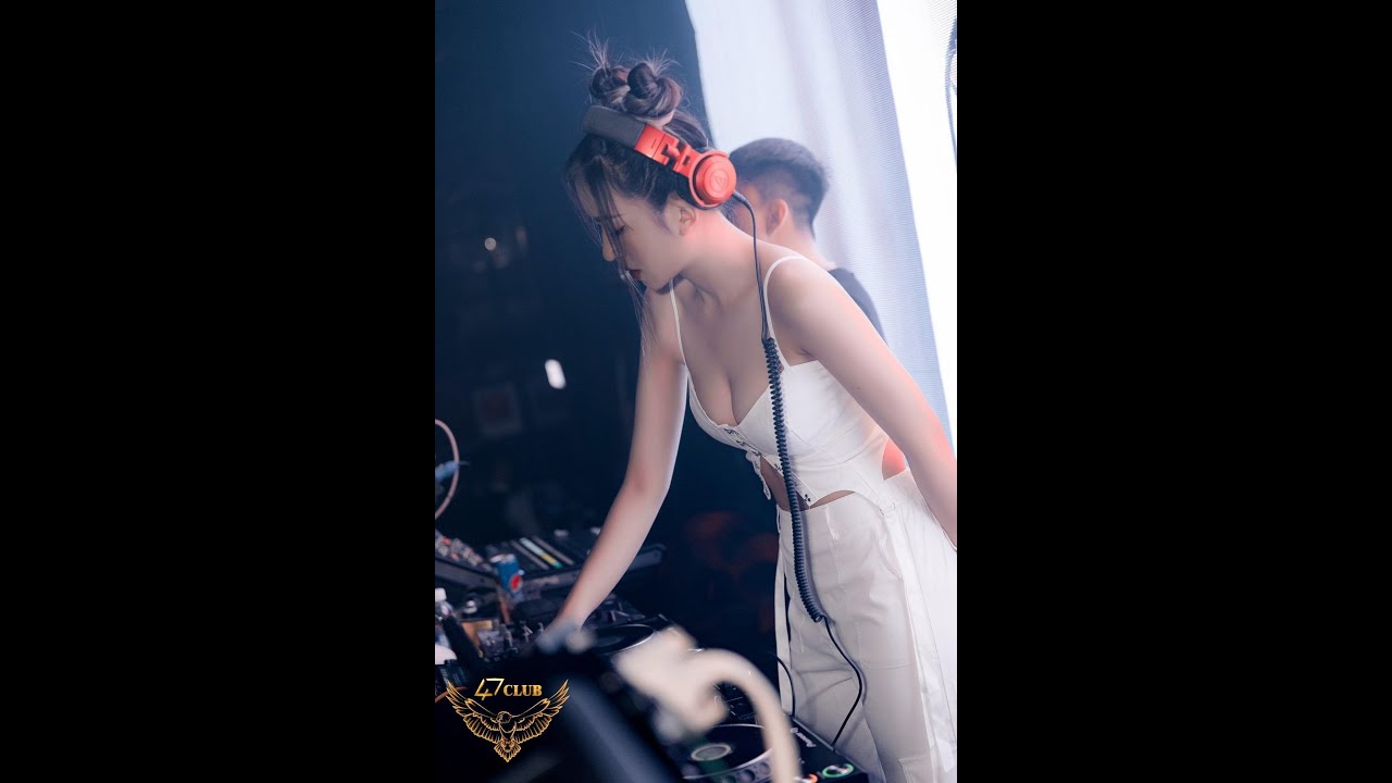 NewMDMClub - DJ Berry Cực Căng #01