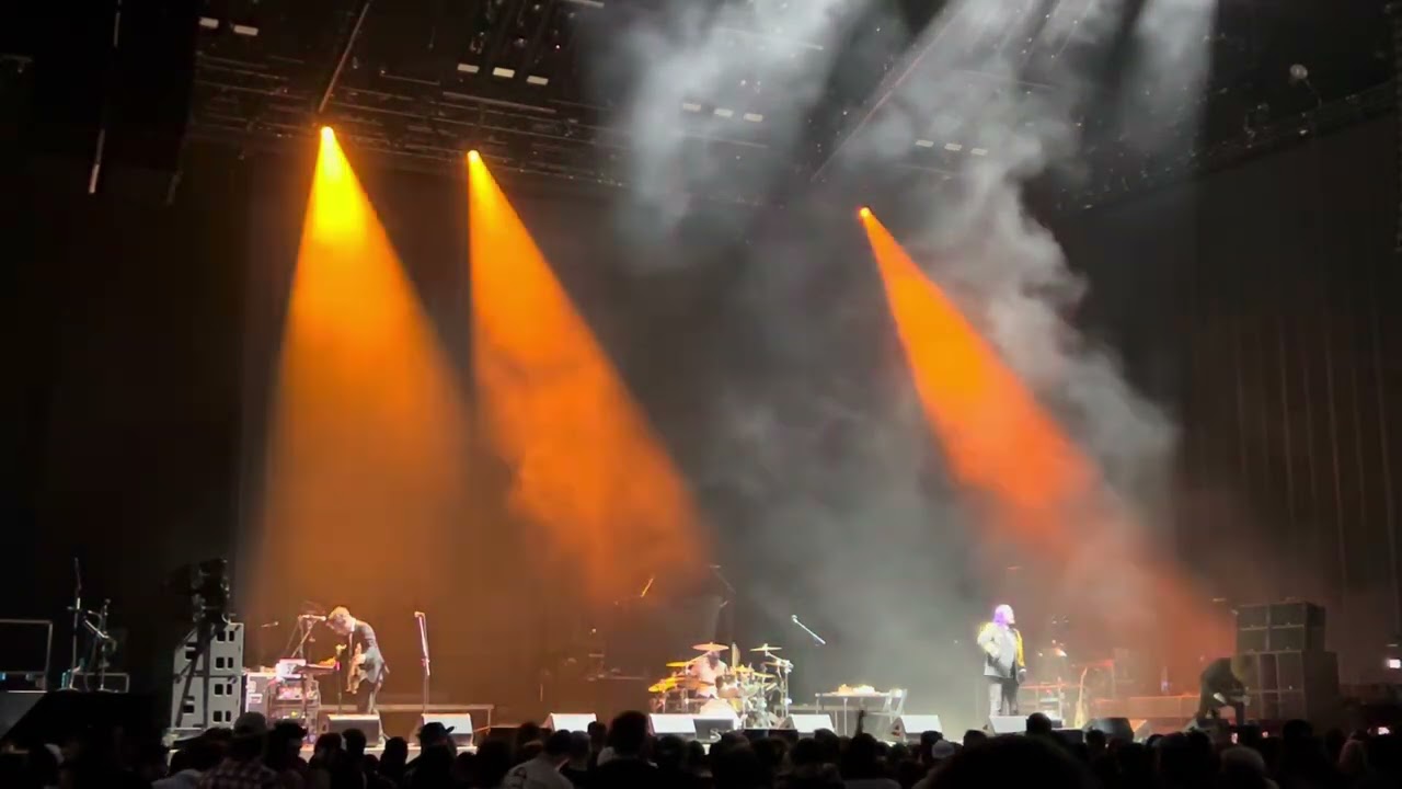 Kim Dracula @ North Island credit union amphitheater Chula Vista California 10/7/23
