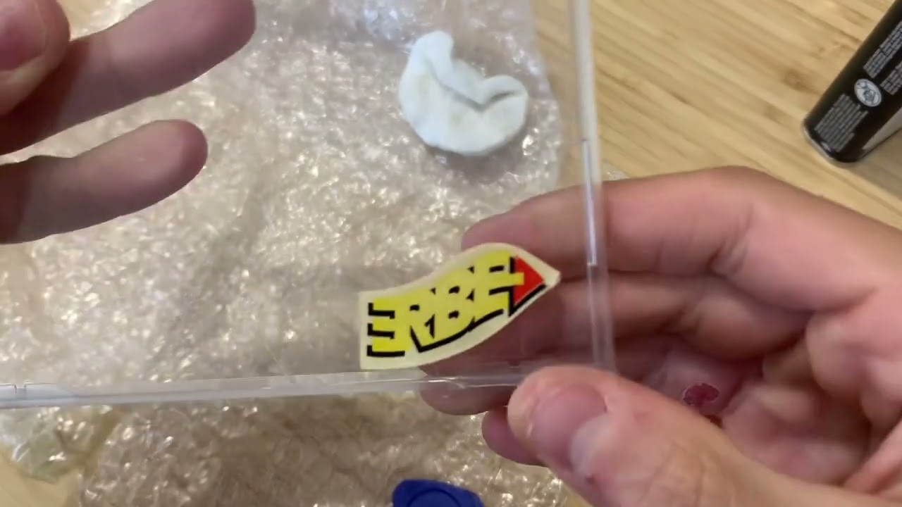 Cambiar una pegatina original de caja en playstation