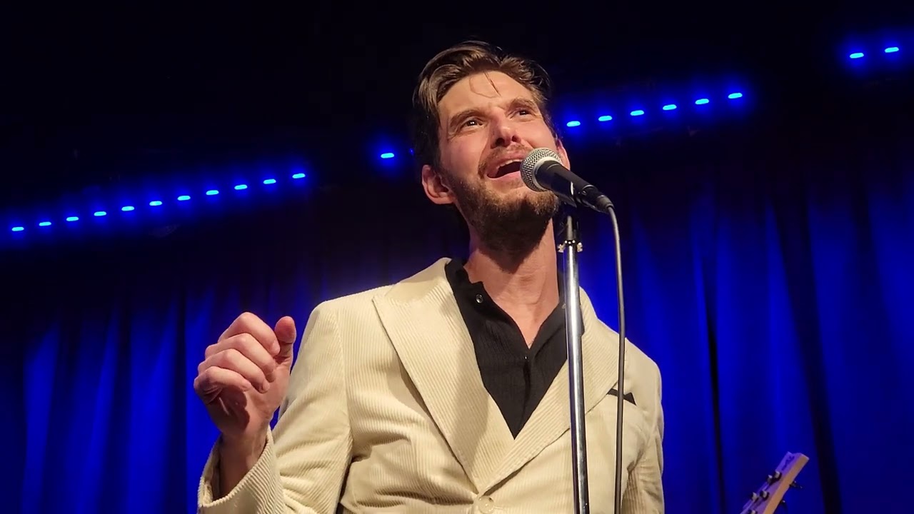 Ben Barnes | December 14, 2022 | Hotel Cafe | RISE UP